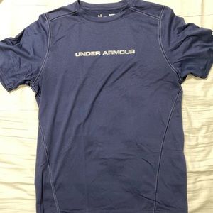 Men’s Large navy blue Under Armour dri fit shirt